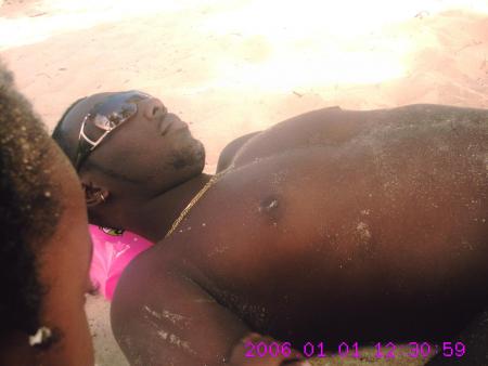 Mon 1er fr�re (le p�re de tyra)